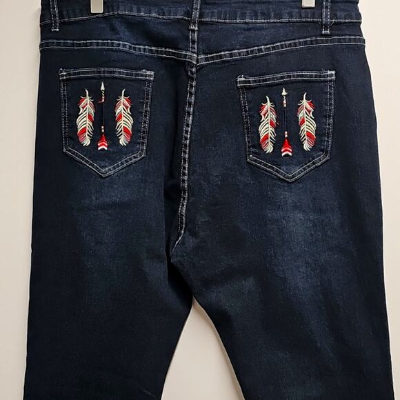 AprPith Womens High Waisted Bell Bottom Embroidered Feathers Jeans Size XXL - Picture 6 of 9